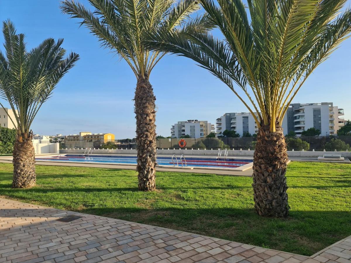 Penthouse Casa Sara, Greenhills, La Zenia, Orihuela Costa Apartment Exterior photo